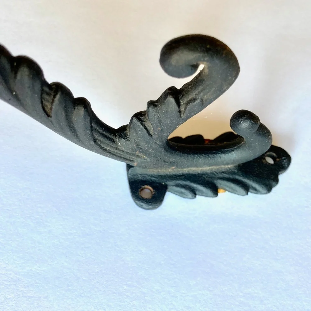 Vintage Black Triple Hook Victorian Ornate Cast Iron Made in Michigan USA 8-1/2